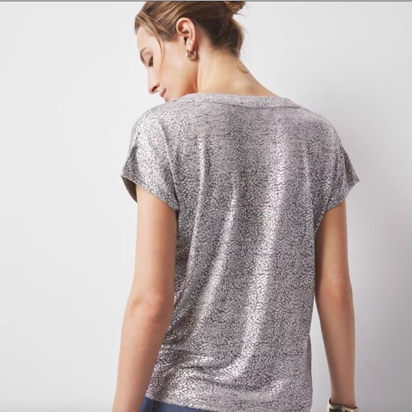 WHBM Power Tee Size Medium Hazel Bloom - Foil Magnetic - Picture 4 of 8